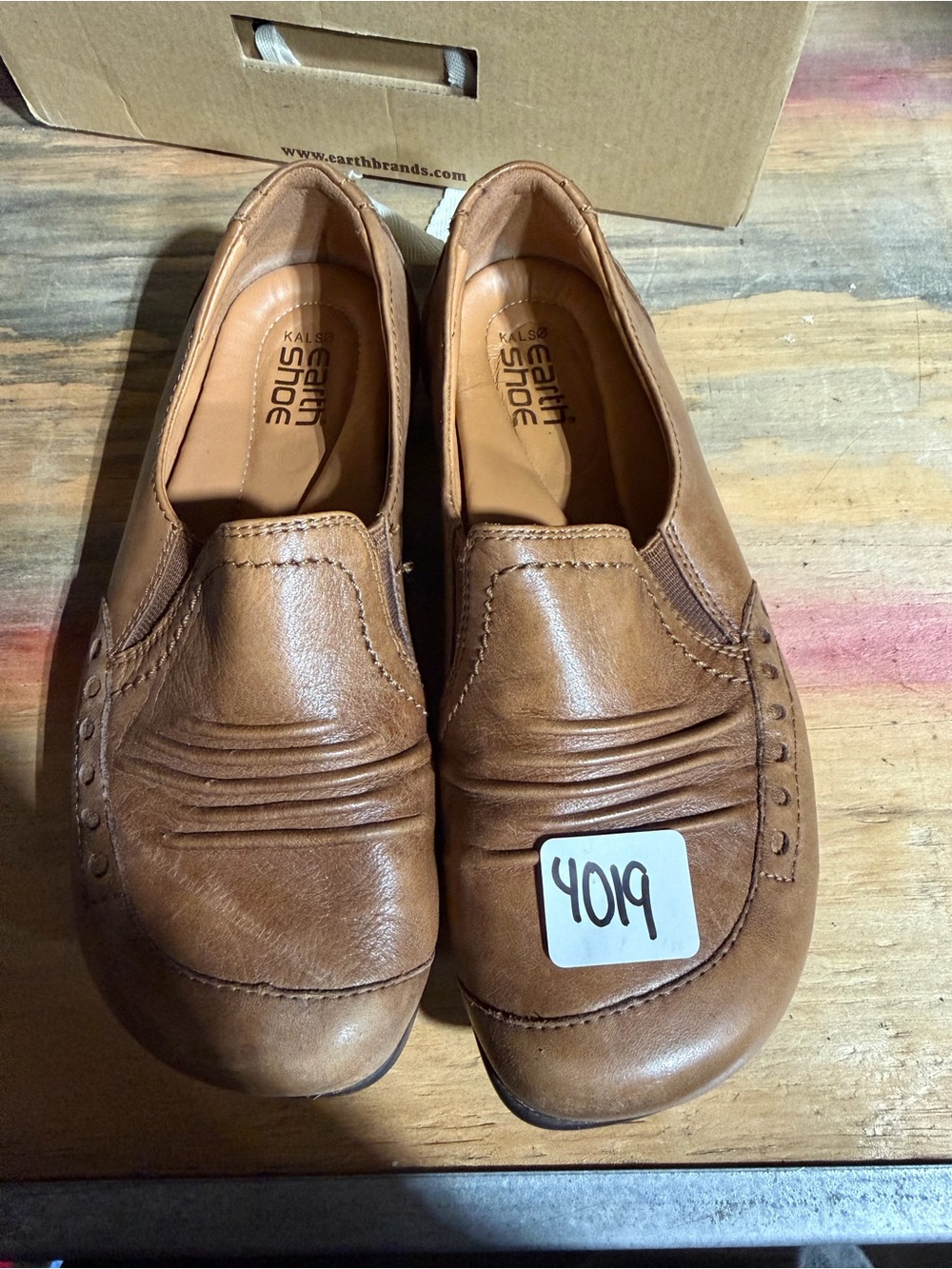 #4019- Light Brown Leather Womans Shoes.
